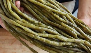 【酸豆角的家常做法】简单实用，比买的更香脆酸爽，放天就能吃！